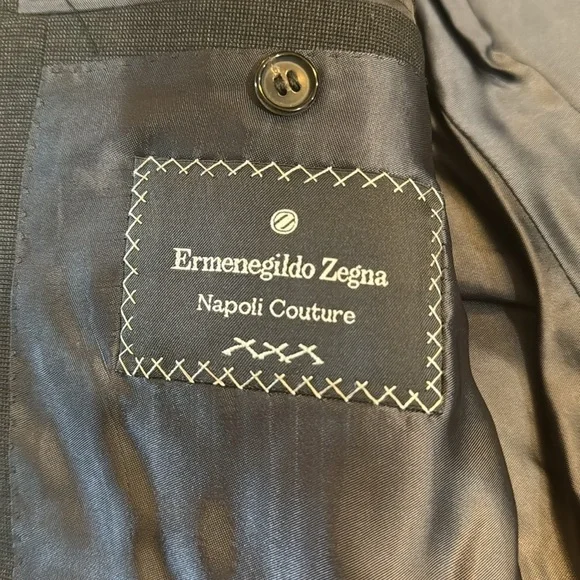 Ermenegildo Zegna 3 button front sport coat 100% Wool beautiful fabric - Picture 6 of 6